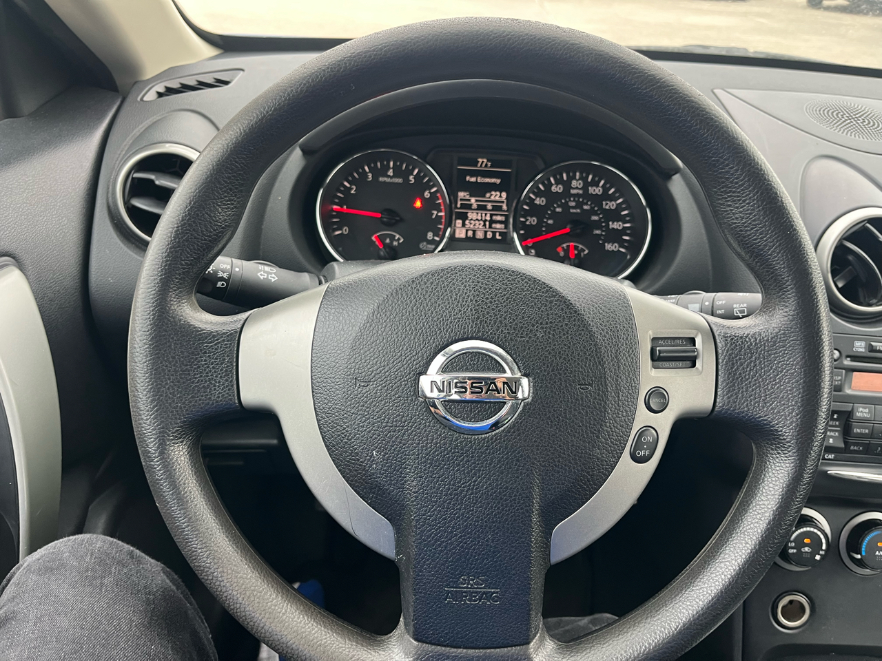 Nissan Rogue S 2WD 2011