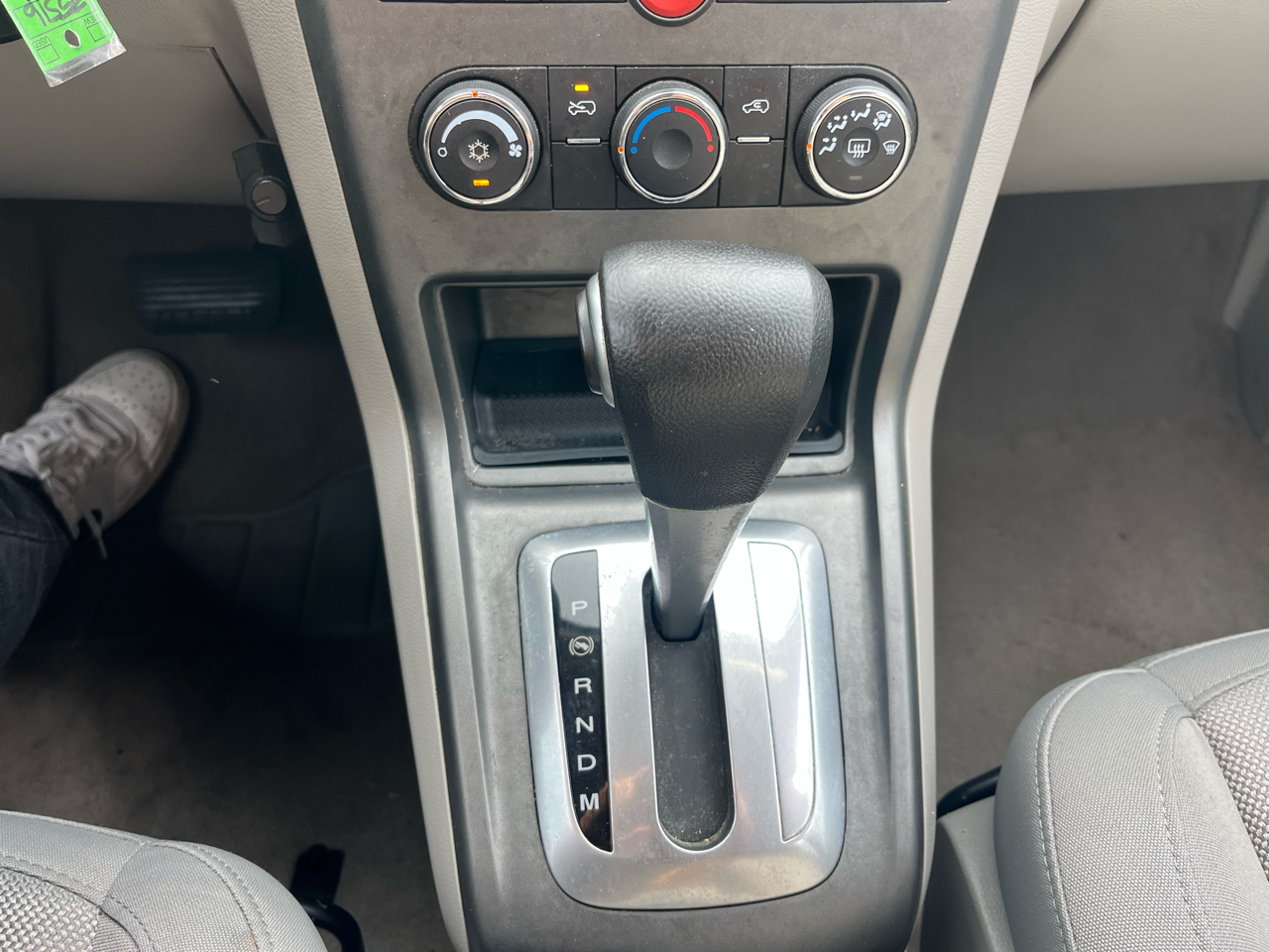 Saturn VUE AWD V6 XE 2009