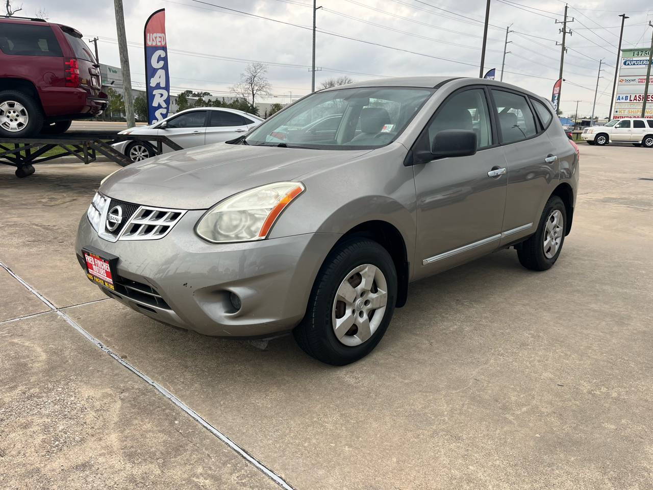 Nissan Rogue S FWD Krom Edition 2012