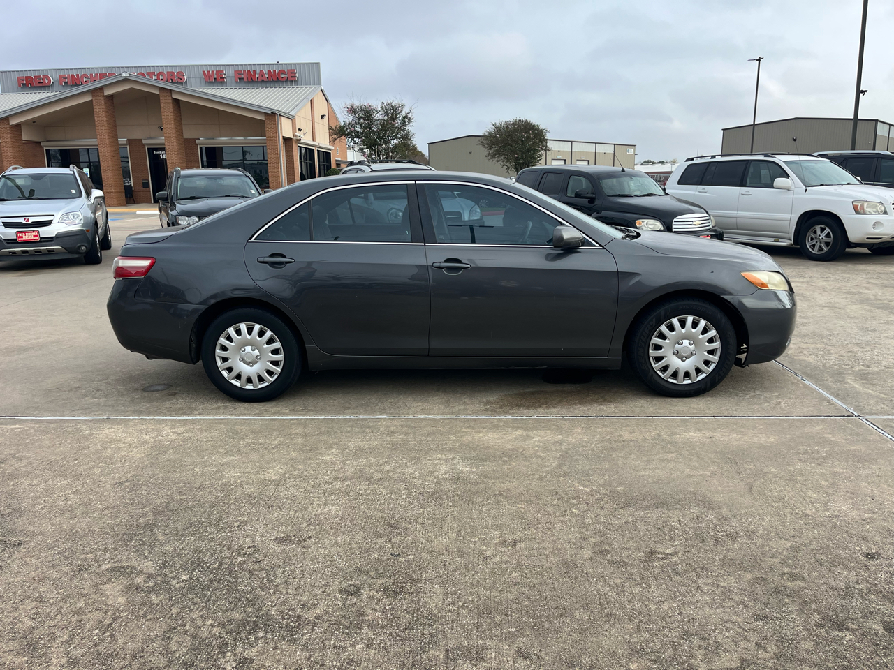 Toyota Camry SE 5-Spd AT 2009