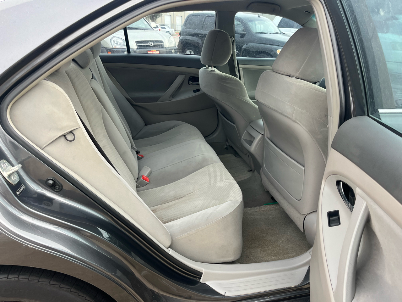 Toyota Camry SE 5-Spd AT 2009