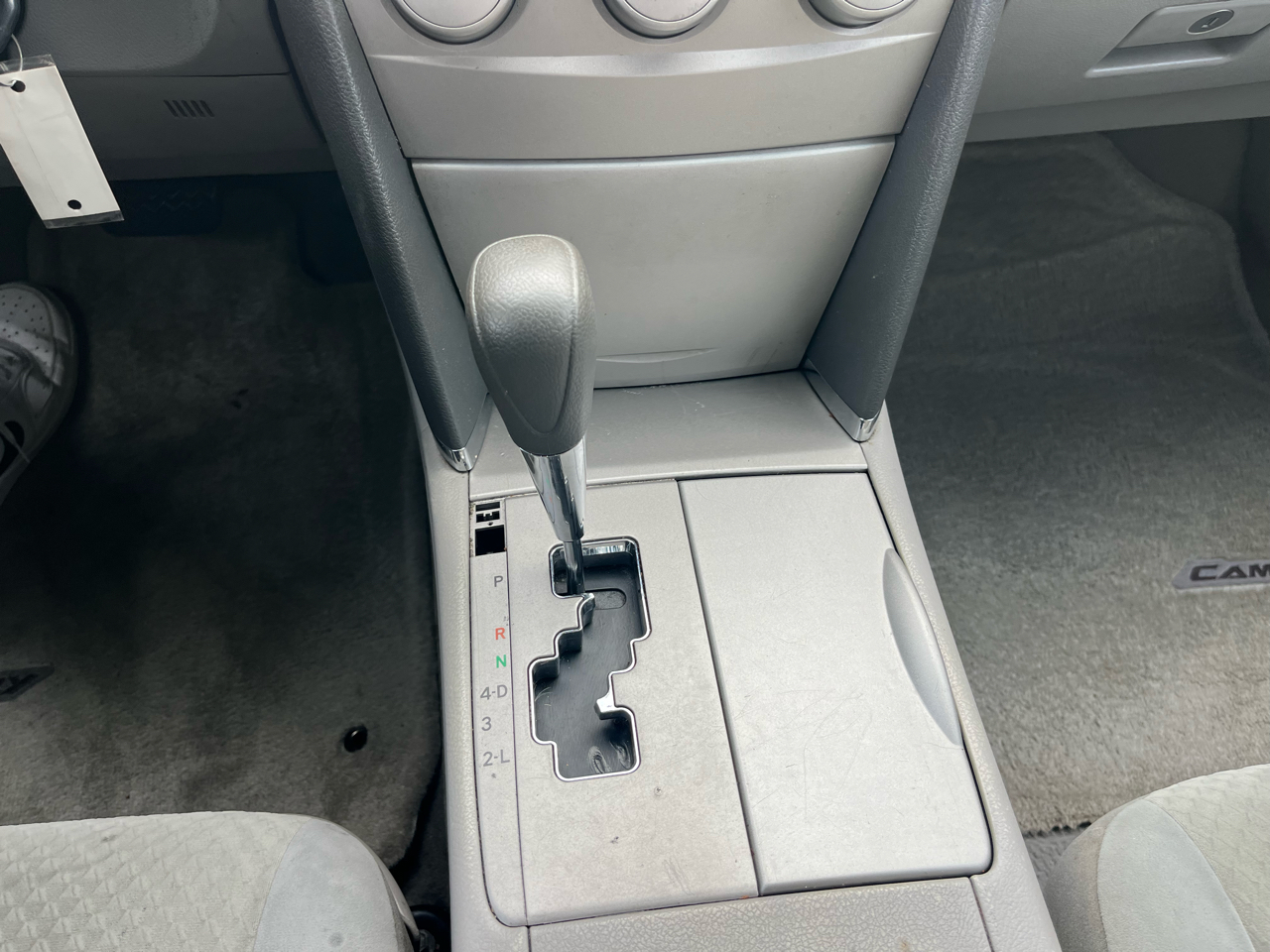 Toyota Camry SE 5-Spd AT 2009