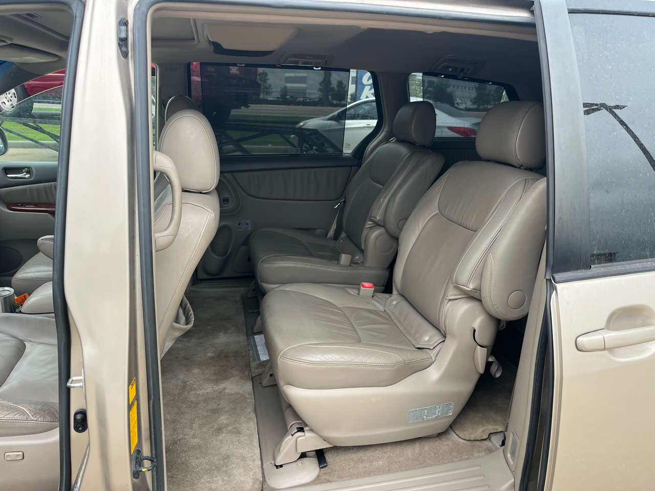 Toyota Sienna XLE 2005