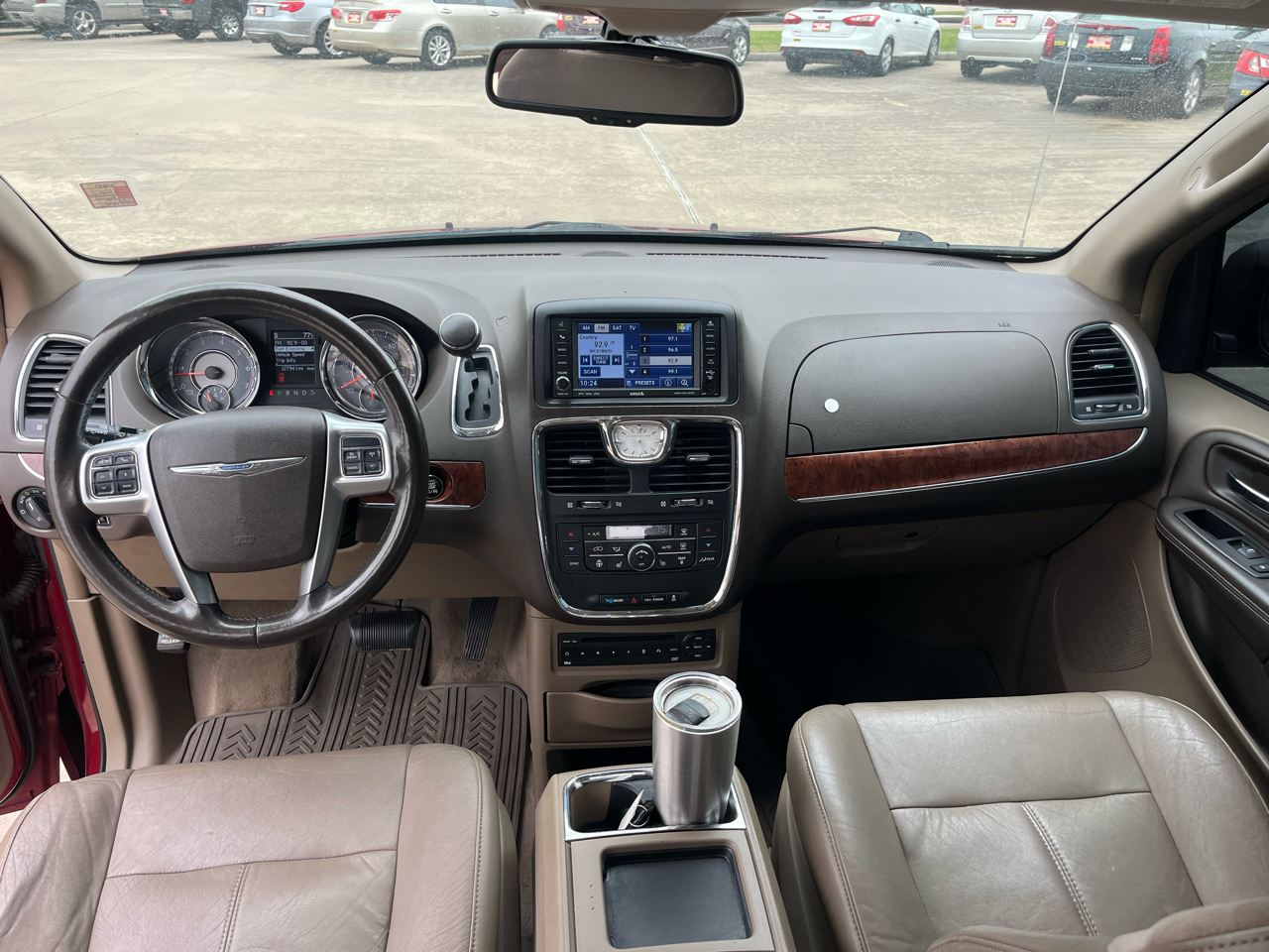 Chrysler Town & Country Limited 2011