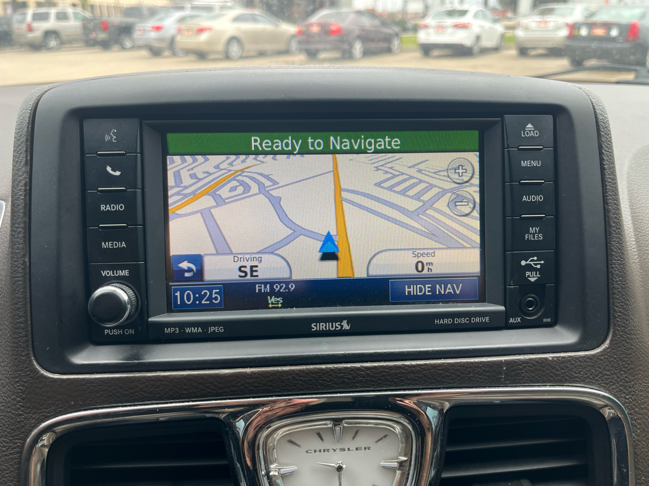 Chrysler Town & Country Limited 2011