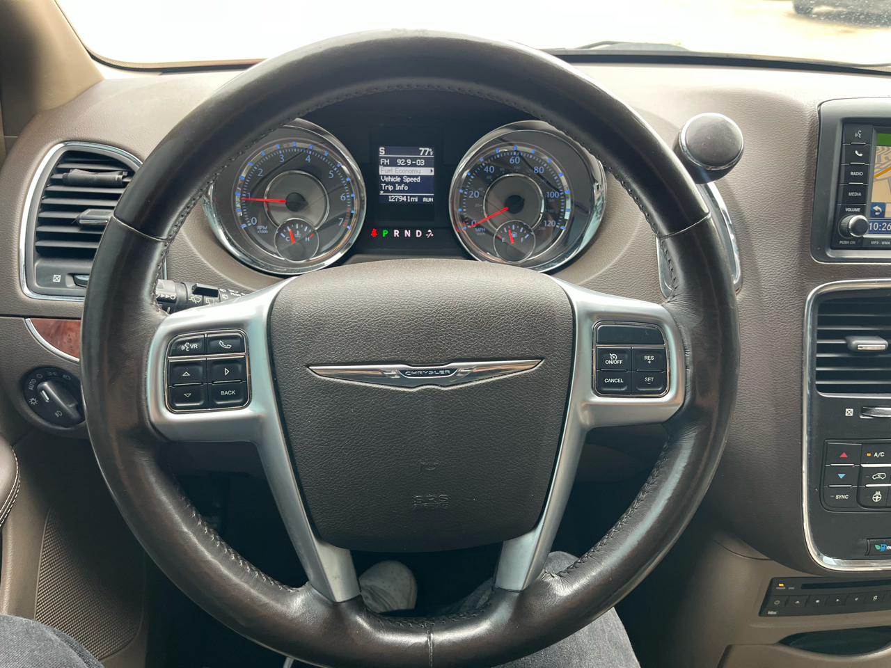 Chrysler Town & Country Limited 2011