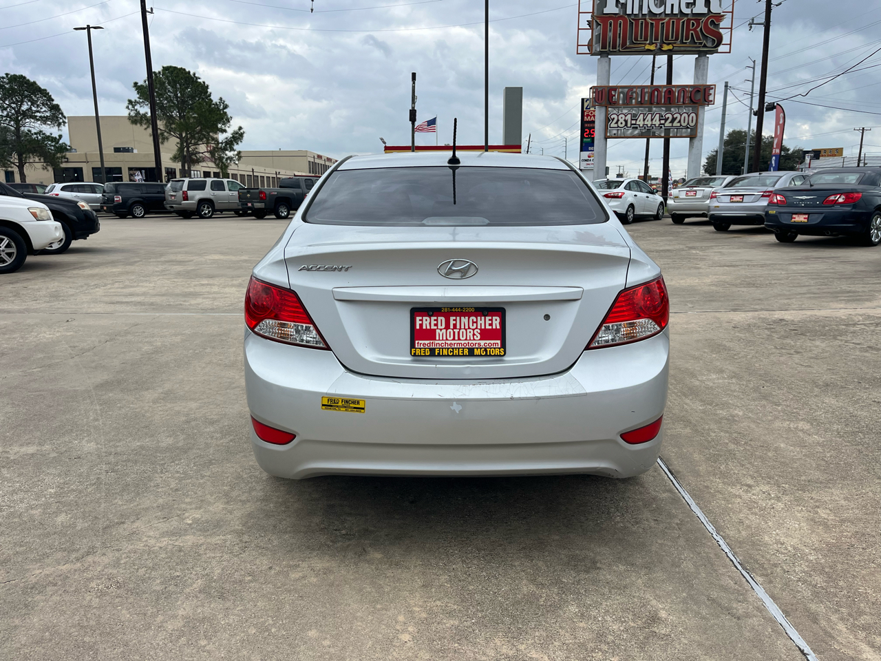 Hyundai Accent GLS 4-Door 2012