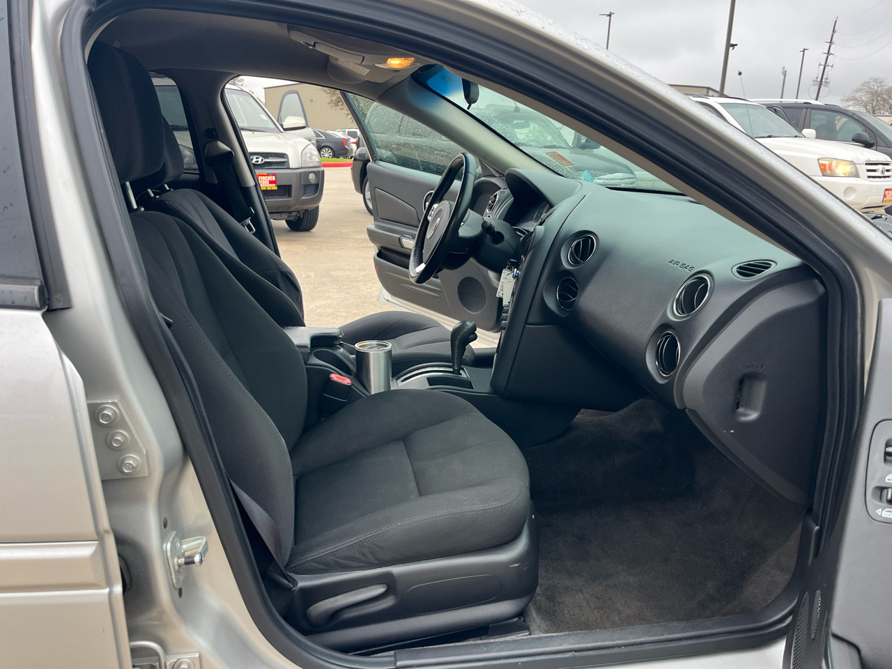 Pontiac Grand Prix Base 2006