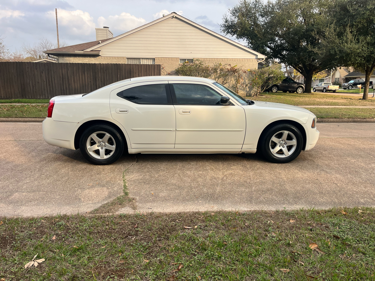 Dodge Charger SE 2009