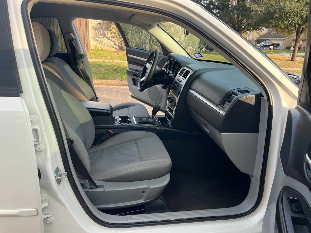 Dodge Charger SE 2009