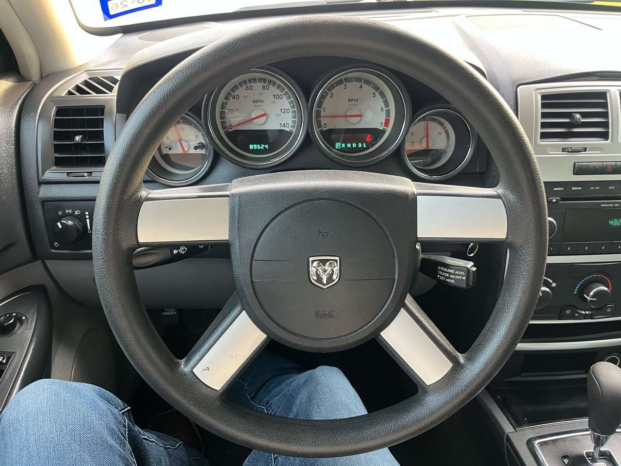 Dodge Charger SE 2009