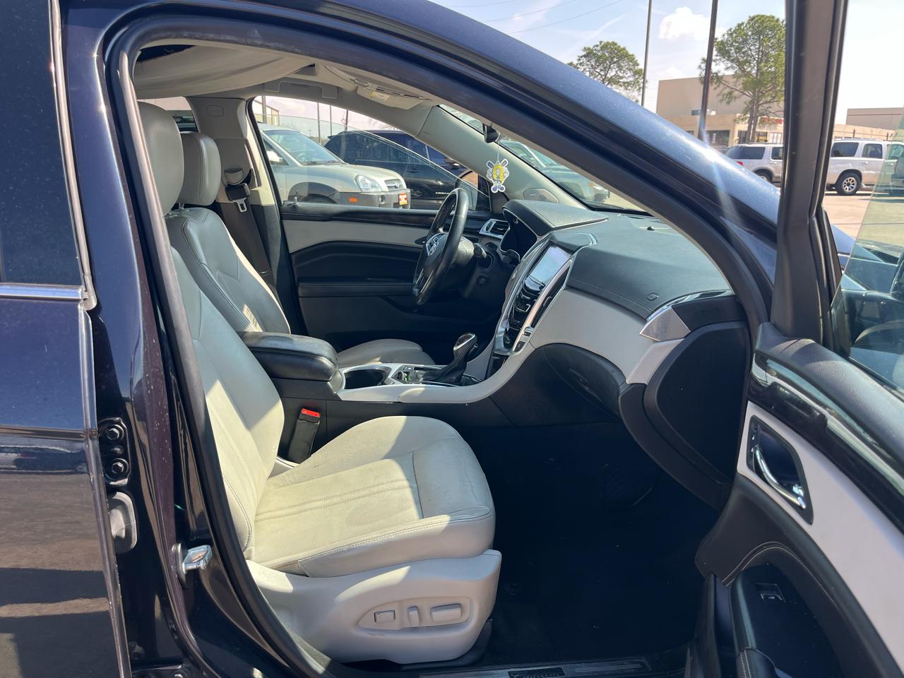 Cadillac SRX Luxury Collection AWD 2014