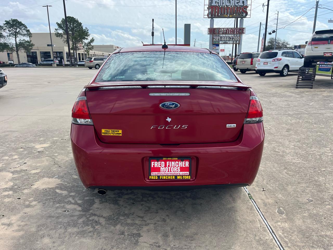 Ford Focus SES Sedan 2010