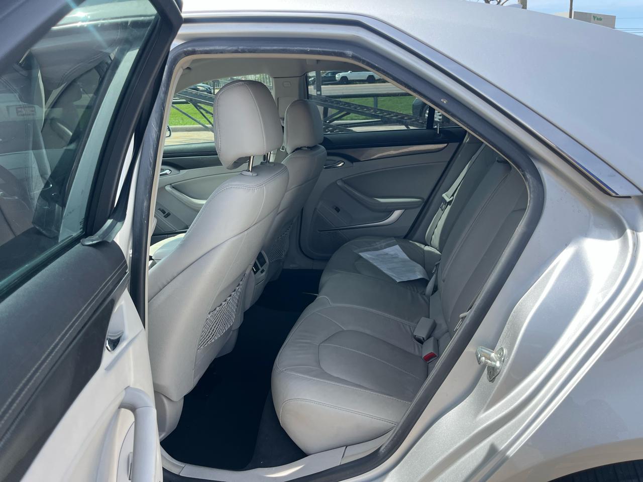 Cadillac CTS 3.0L Base AWD 2011