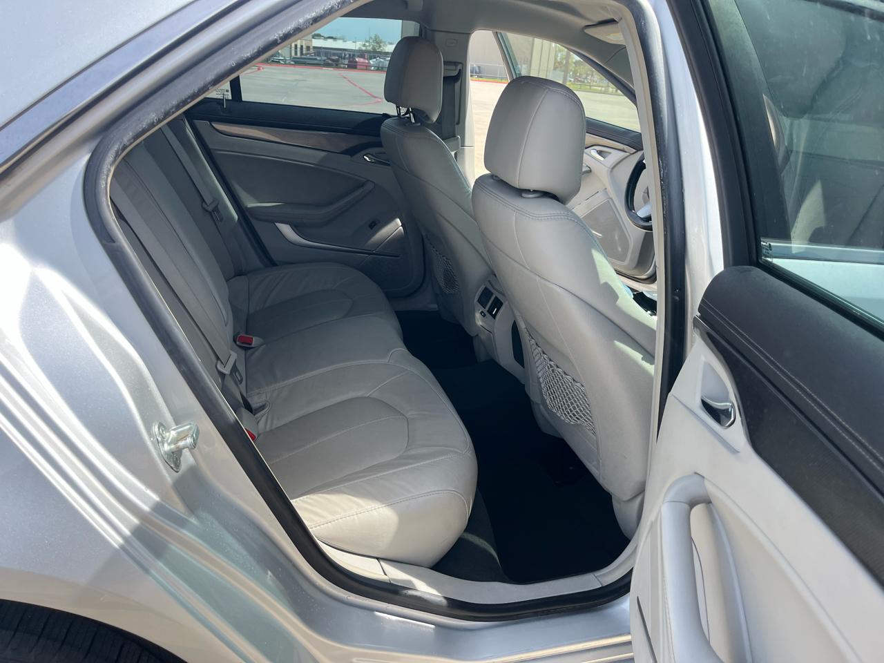 Cadillac CTS 3.0L Base AWD 2011