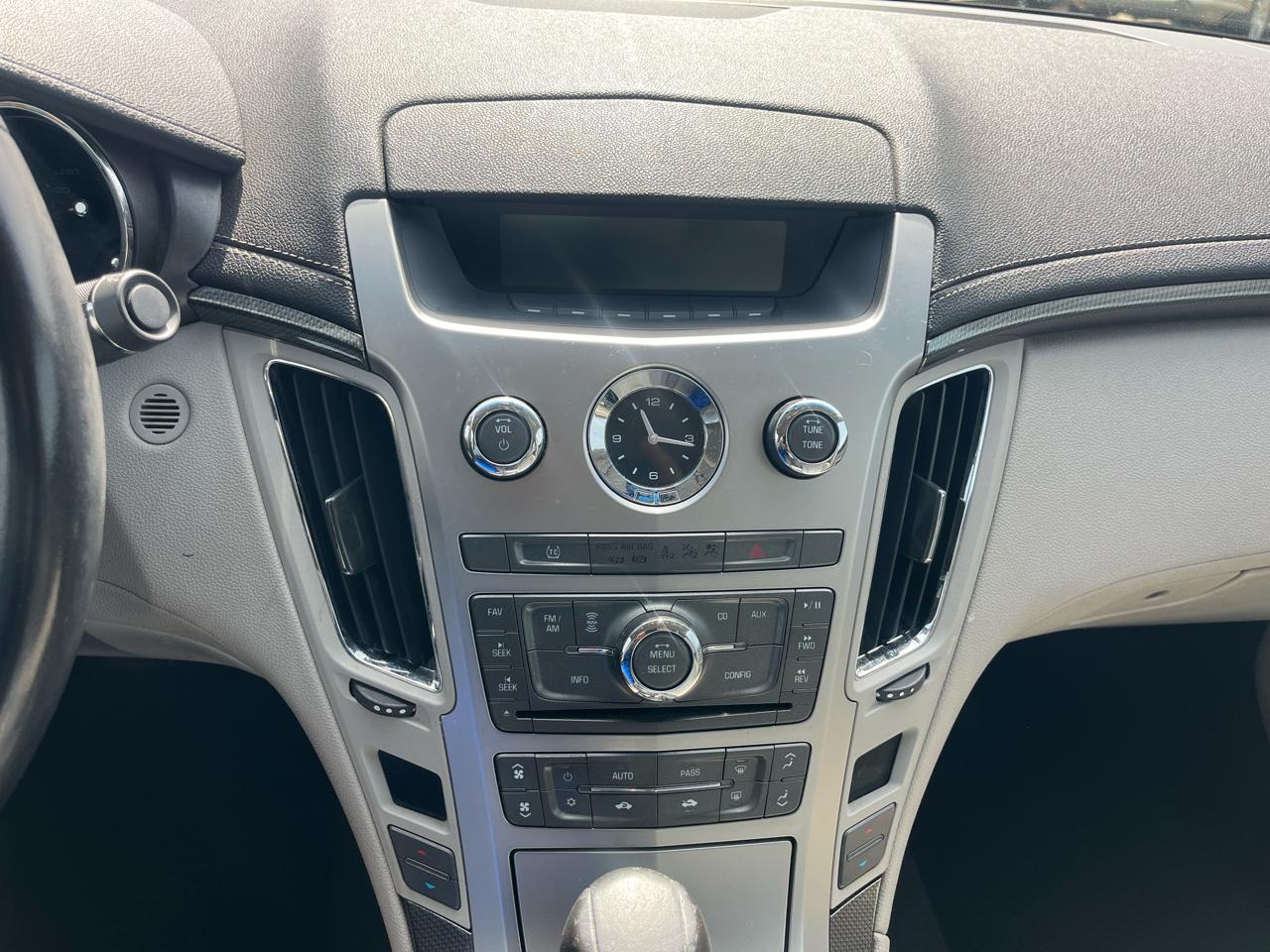 Cadillac CTS 3.0L Base AWD 2011