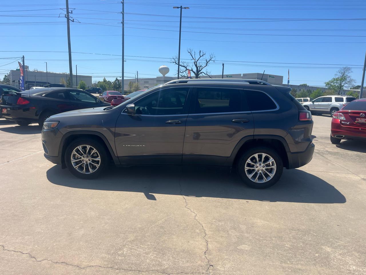 Jeep Cherokee Latitude Plus FWD 2019