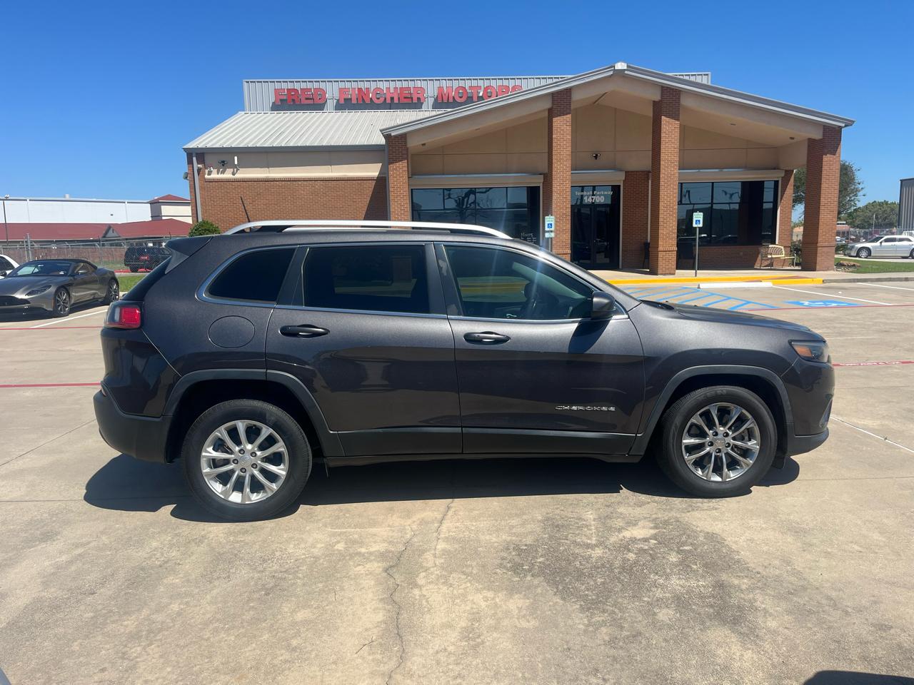 Jeep Cherokee Latitude Plus FWD 2019