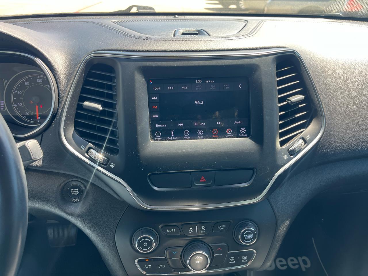 Jeep Cherokee Latitude Plus FWD 2019