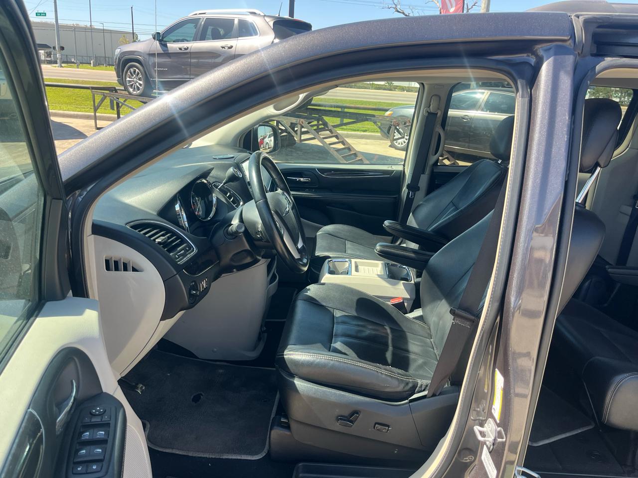 Chrysler Town & Country Touring 2015