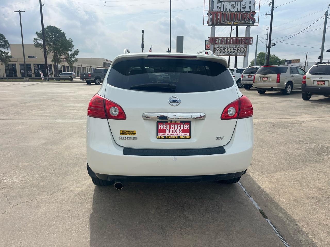 Nissan Rogue S 2WD 2012