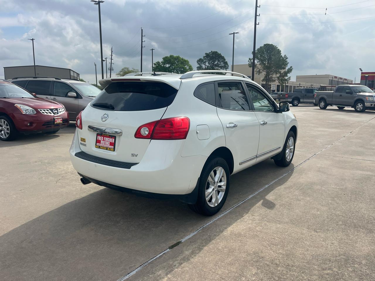 Nissan Rogue S 2WD 2012