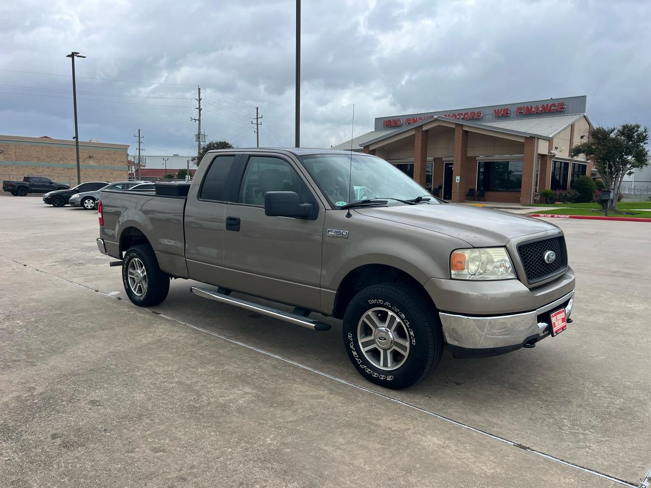 2006 Ford F-150 XL SuperCab 4WD