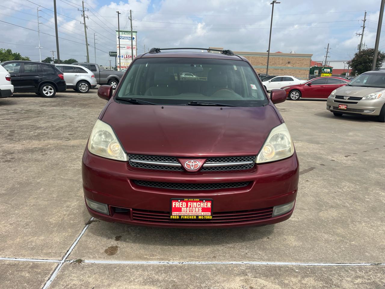 Toyota Sienna XLE 2005