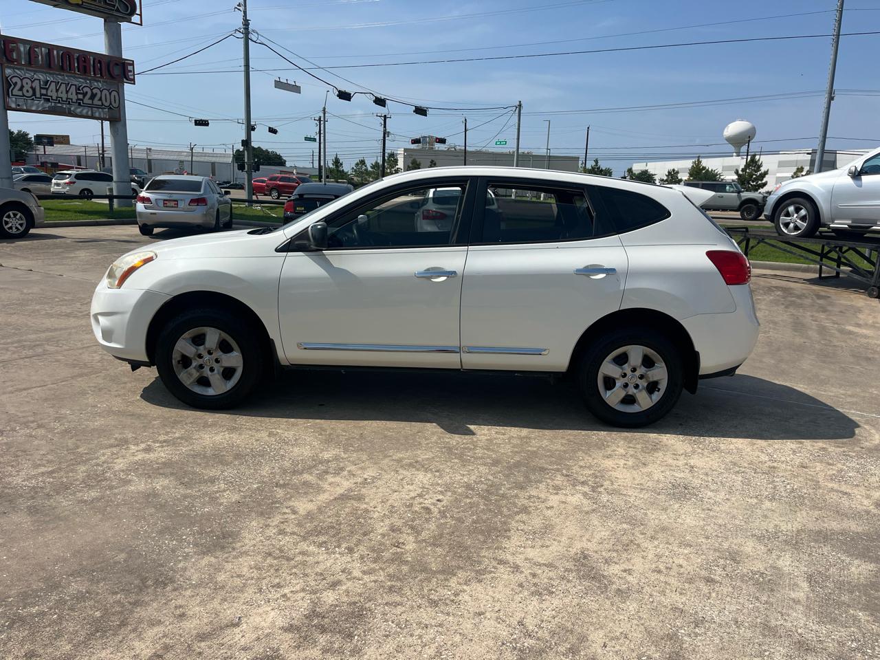 Nissan Rogue S 2WD 2012