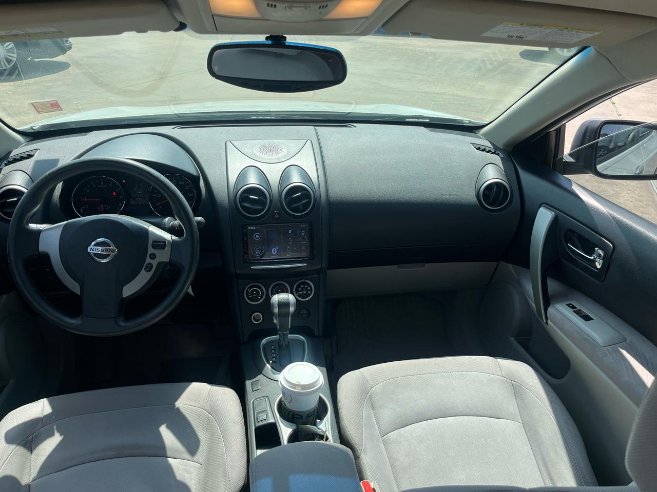 Nissan Rogue S 2WD 2012