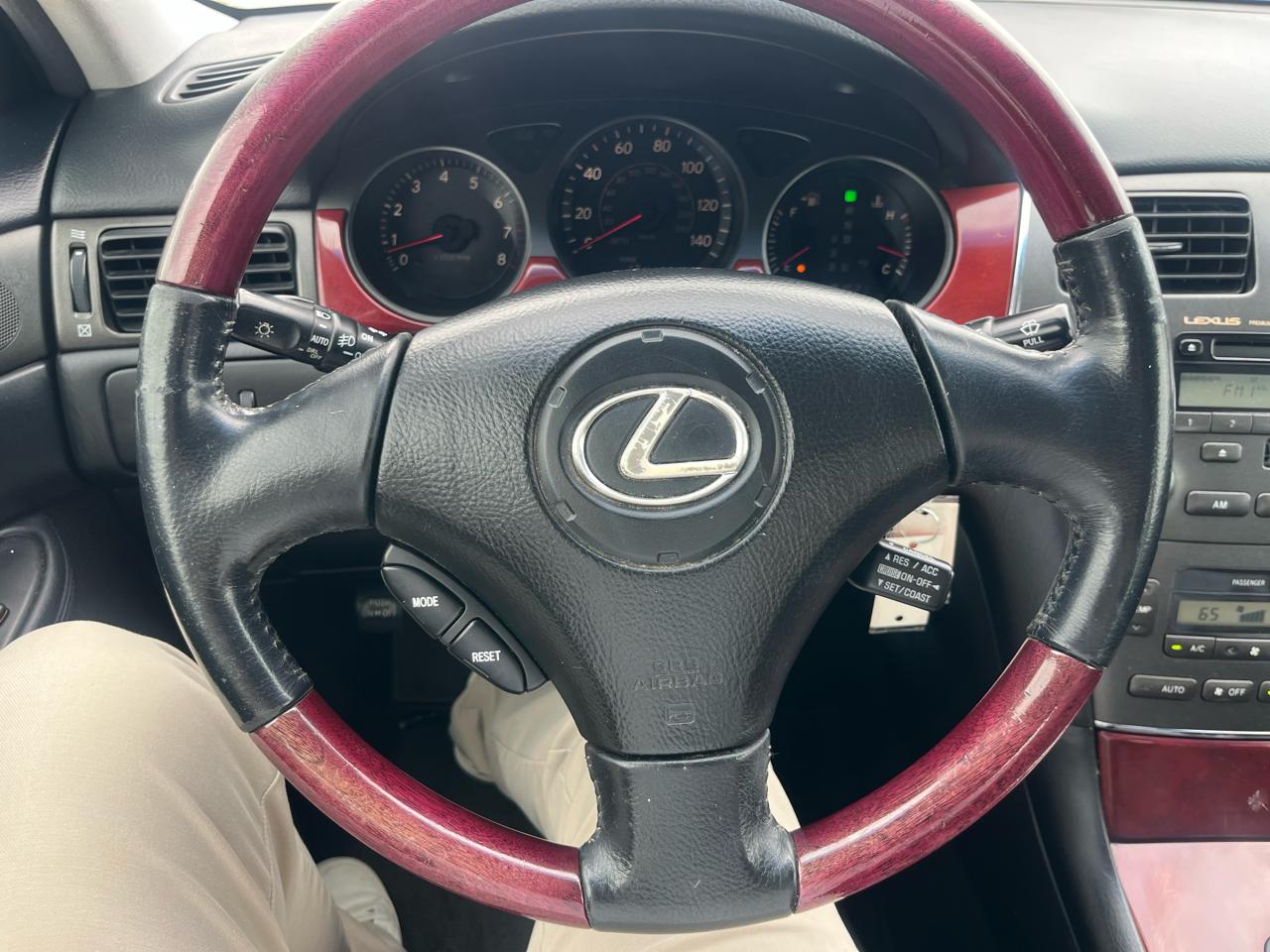 Lexus ES 300 Sedan 2003
