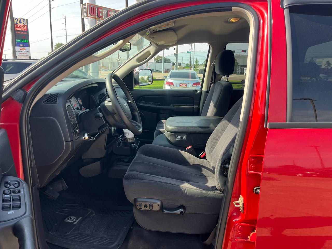 Dodge Ram 1500 ST Quad Cab Long Bed 4WD 2005