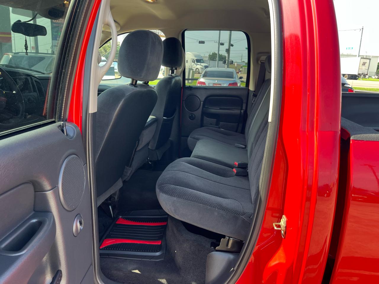 Dodge Ram 1500 ST Quad Cab Long Bed 4WD 2005