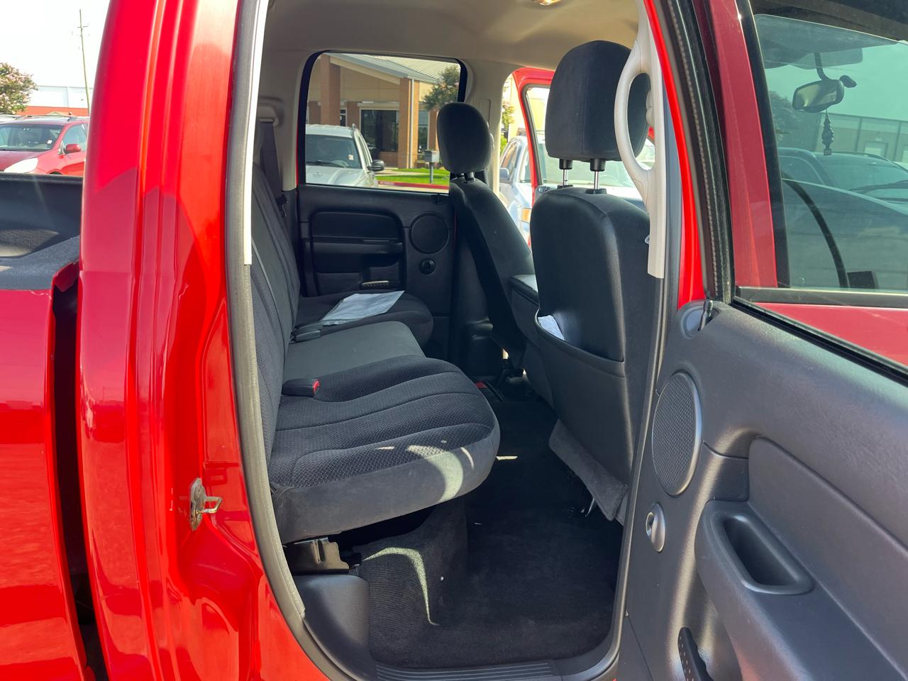 Dodge Ram 1500 ST Quad Cab Long Bed 4WD 2005