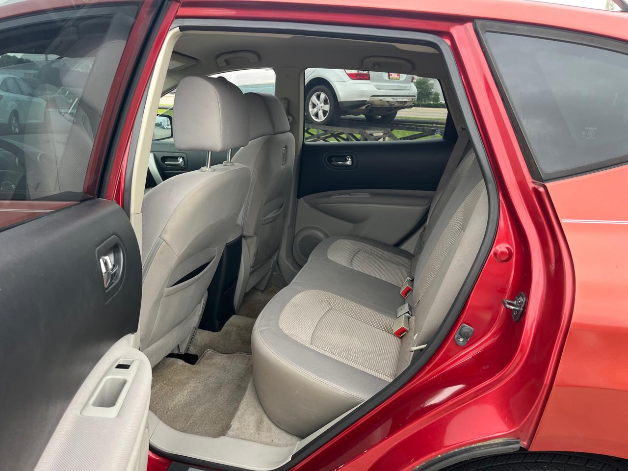 Nissan Rogue S 2WD 2013