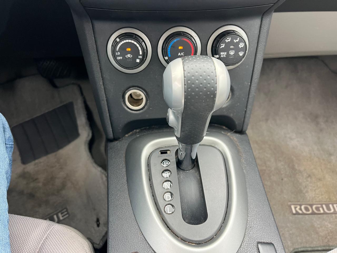 Nissan Rogue S 2WD 2013