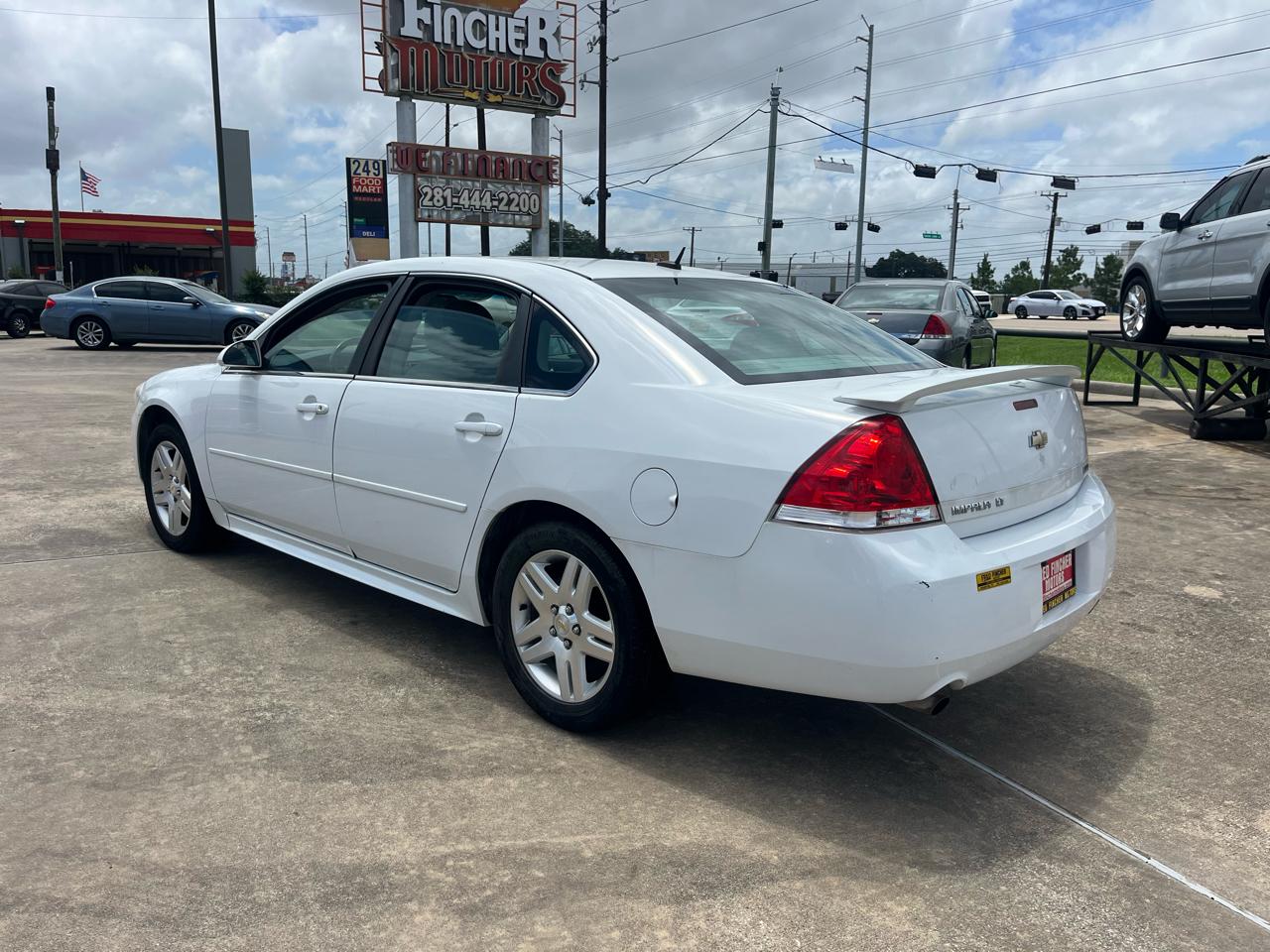 Chevrolet Impala LT (Fleet) 2012