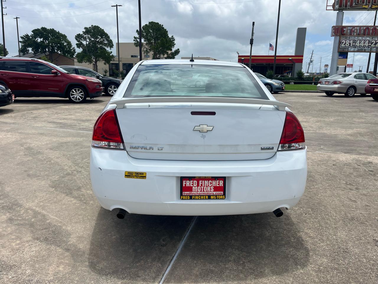 Chevrolet Impala LT (Fleet) 2012