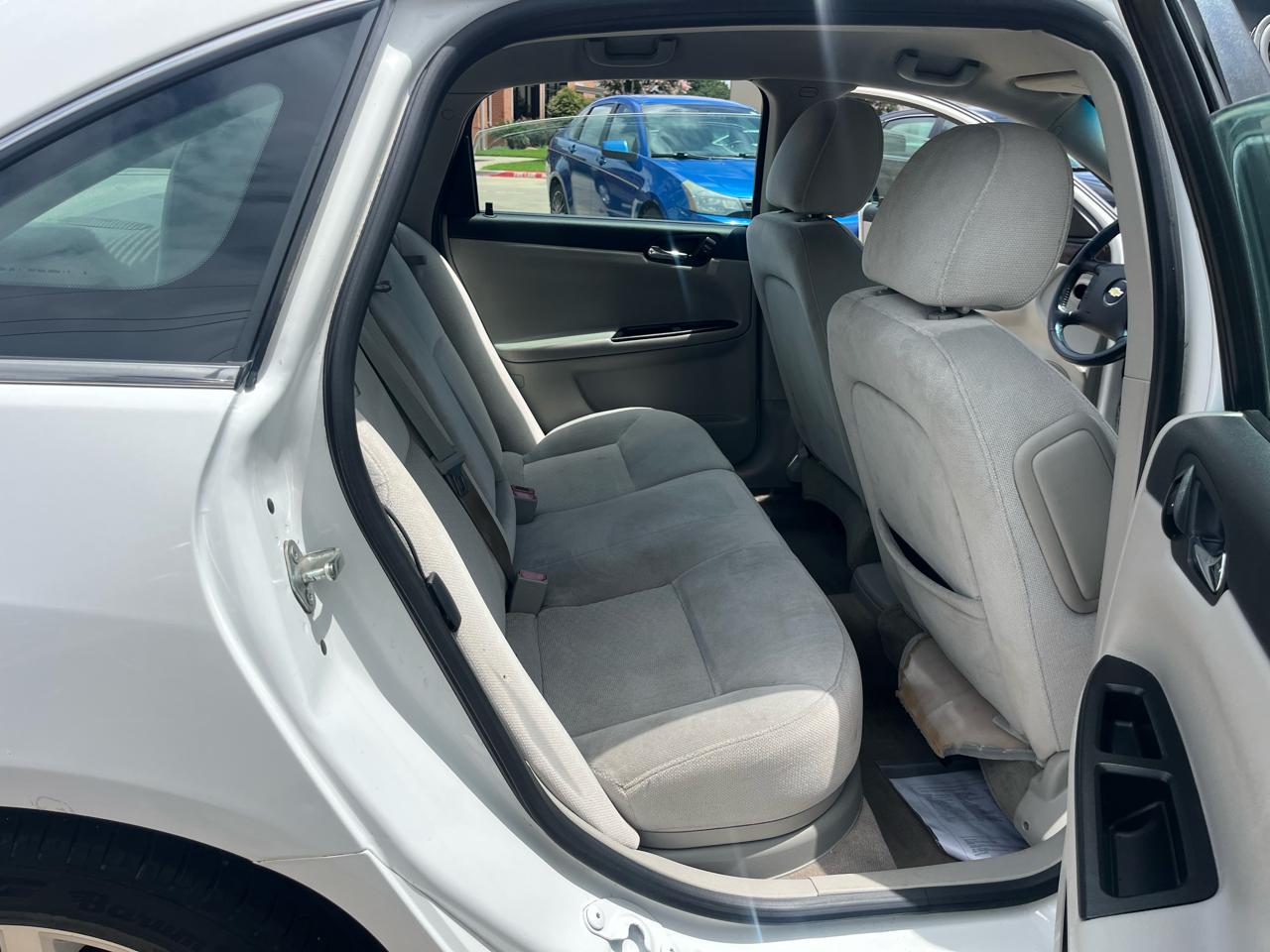 Chevrolet Impala LT (Fleet) 2012
