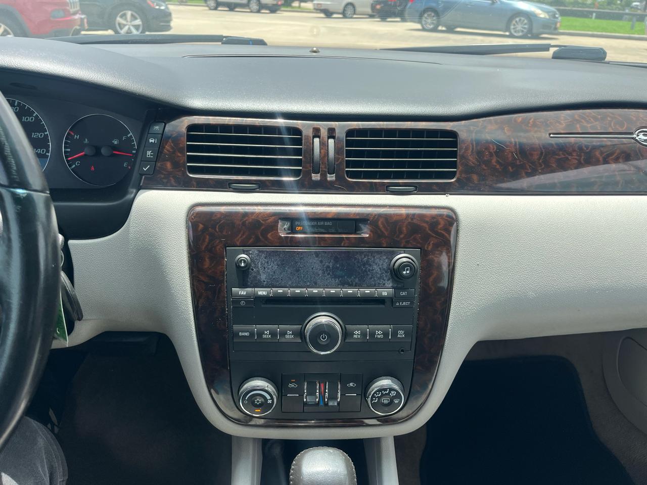Chevrolet Impala LT (Fleet) 2012