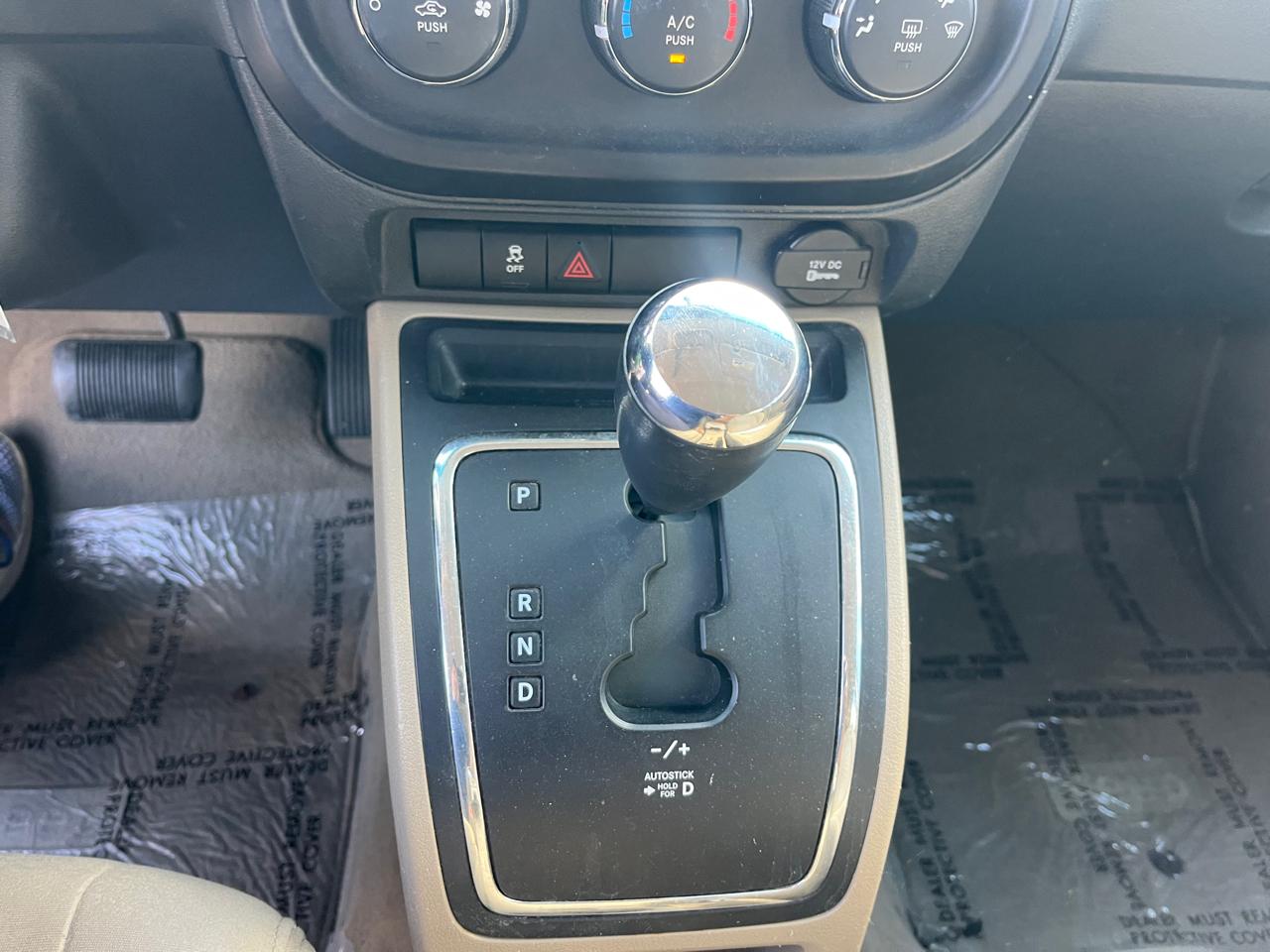 Jeep Compass Sport FWD 2012