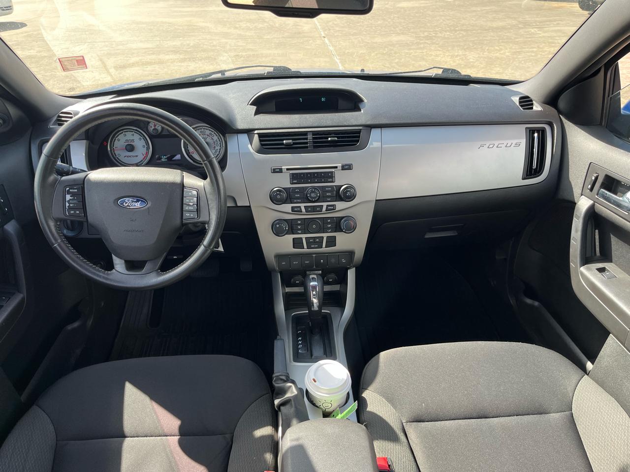 Ford Focus SES Sedan 2011