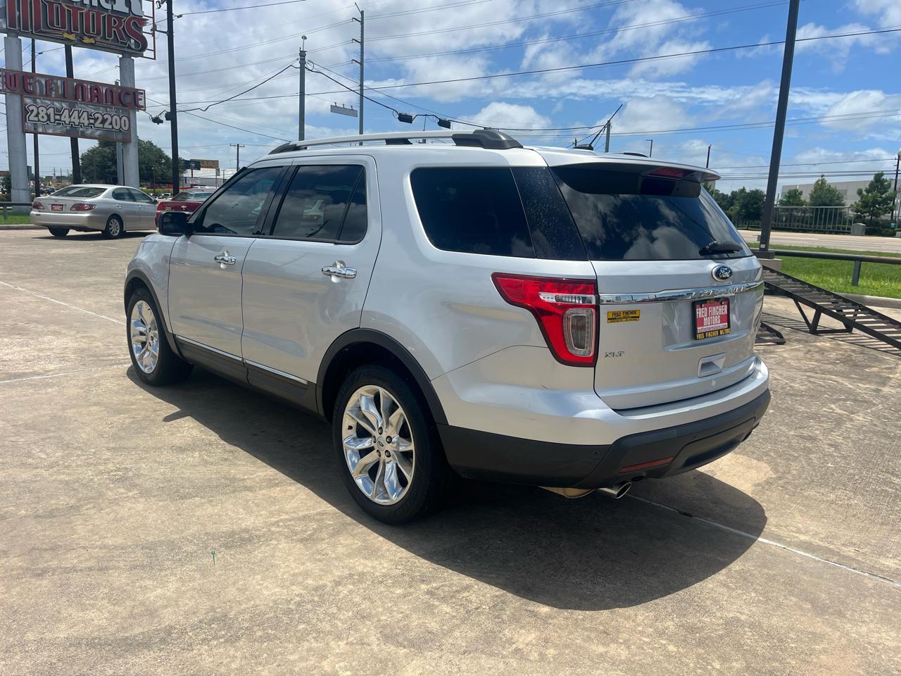 Ford Explorer XLT FWD 2014