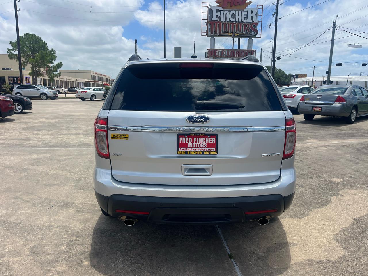 Ford Explorer XLT FWD 2014