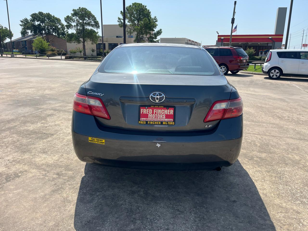 Toyota Camry SE 5-Spd AT 2009