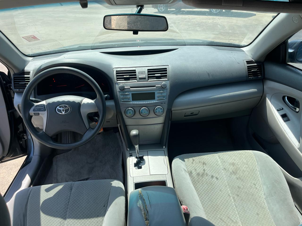 Toyota Camry SE 5-Spd AT 2009