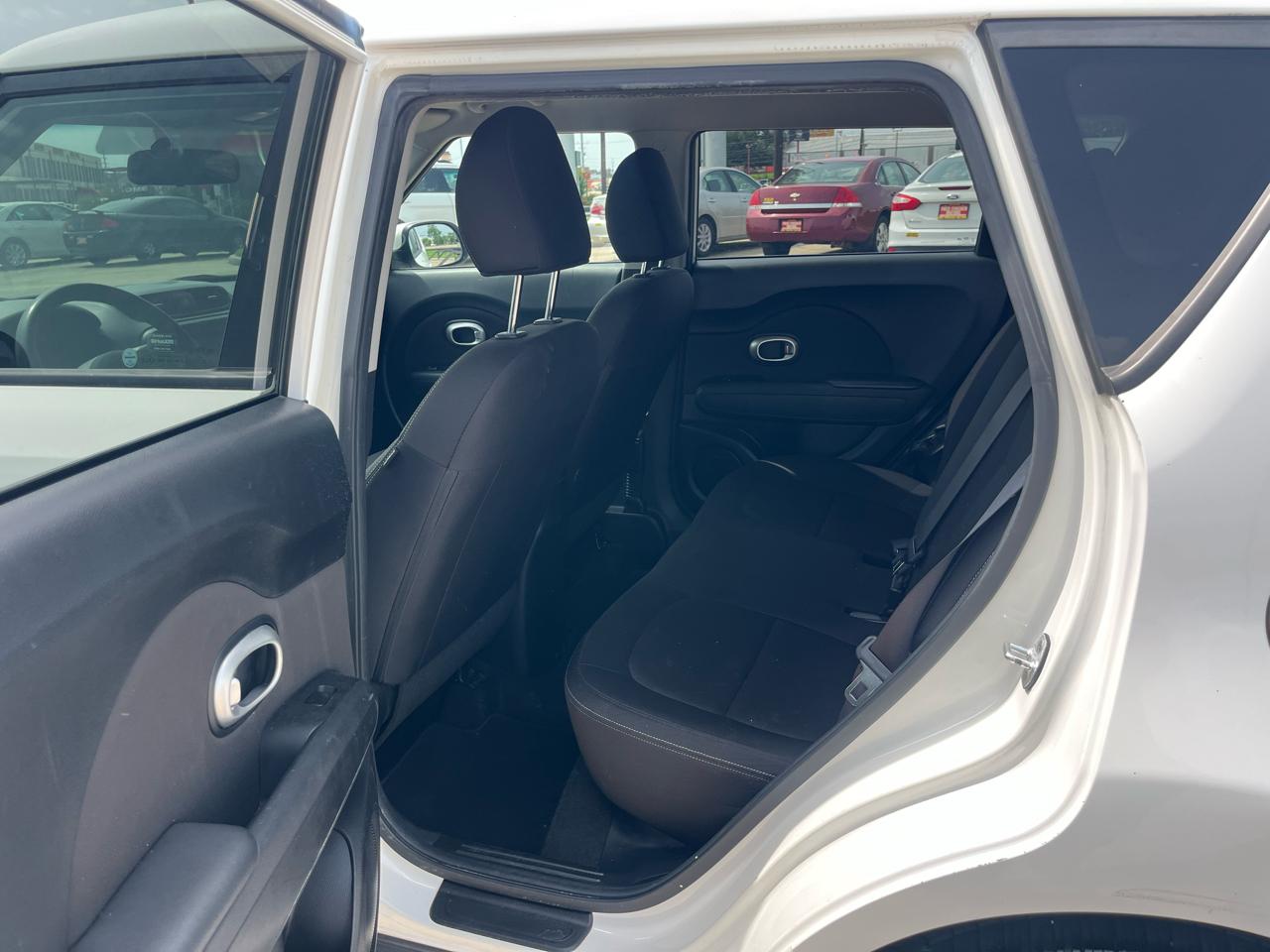 Kia Soul Base 6A 2016