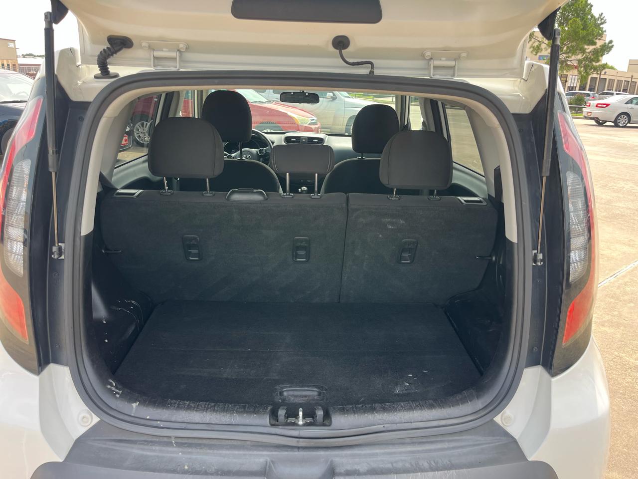 Kia Soul Base 6A 2016