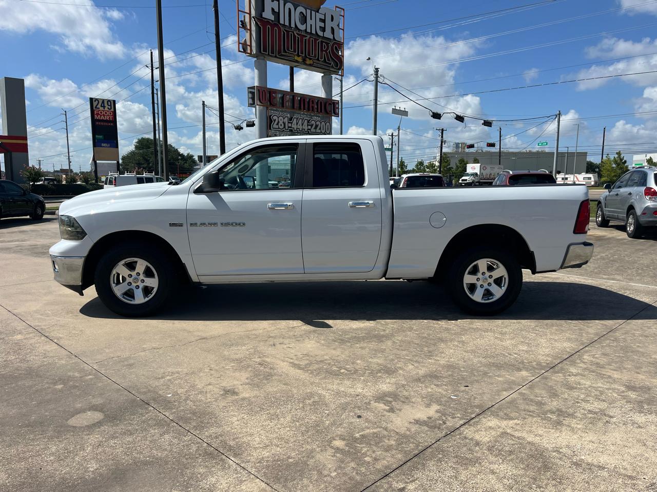 RAM 1500 SLT Quad Cab 2WD 2012