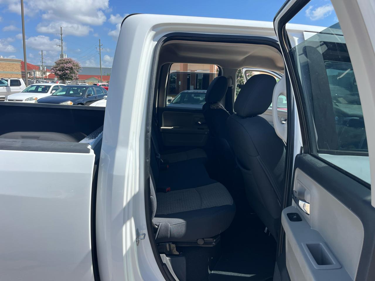 RAM 1500 SLT Quad Cab 2WD 2012